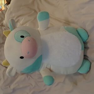Squishmallow hugmees Belana Fuzzy belly 18 inch